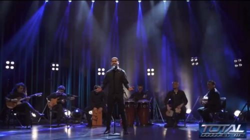 UNA NOCHE INOLVIDABLE VÍA STREAMING